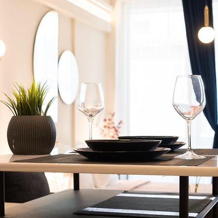 Syntagma Sweet House 3 Apartment เอเธนส์ ภายนอก รูปภาพ